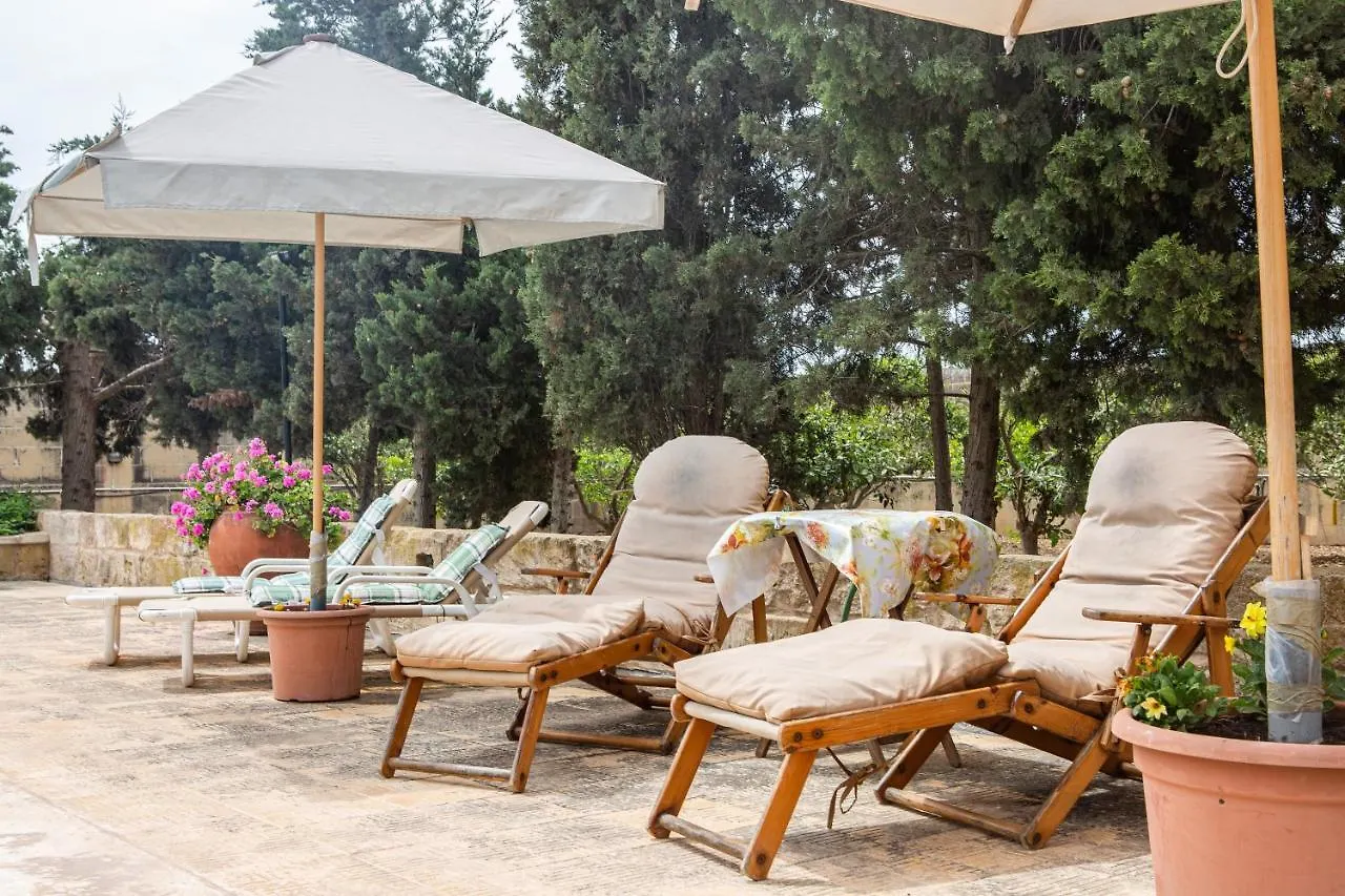 Bed and Breakfast Ta' Bertu Host Family Bed & Breakfast à Ħal Far 2*,