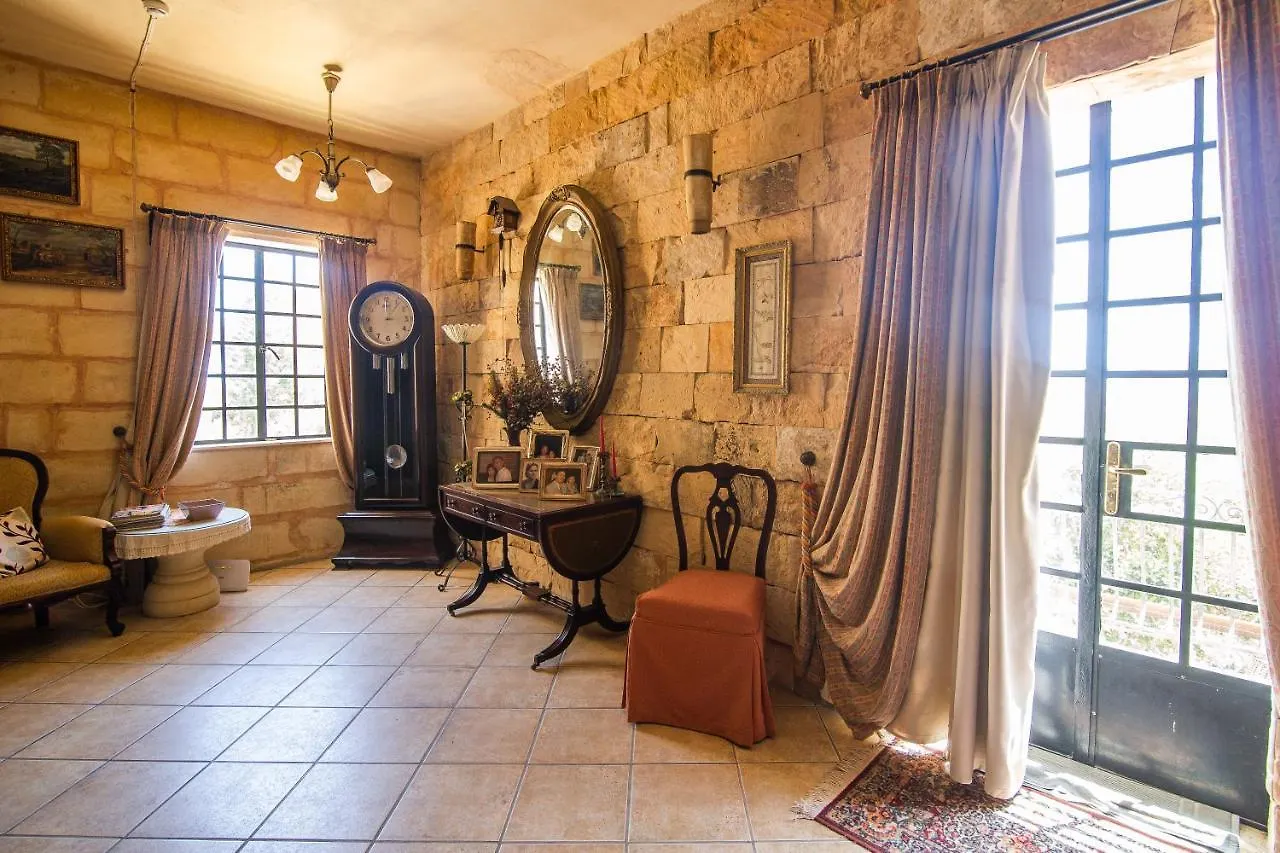 Bed and Breakfast Ta' Bertu Host Family Bed & Breakfast à Ħal Far